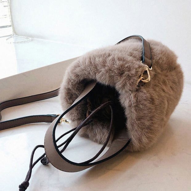 Drawstring Handbag For Women Faux Fur Minimalist Bucket Bag